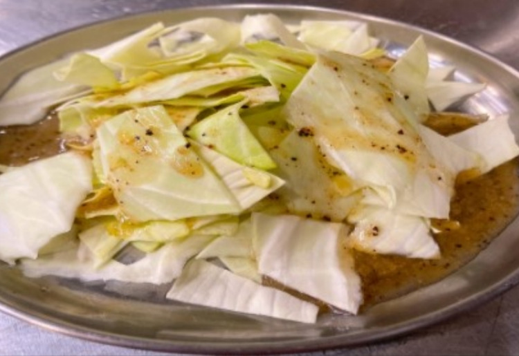 塩だれキャベツ（Salted cabbage）
