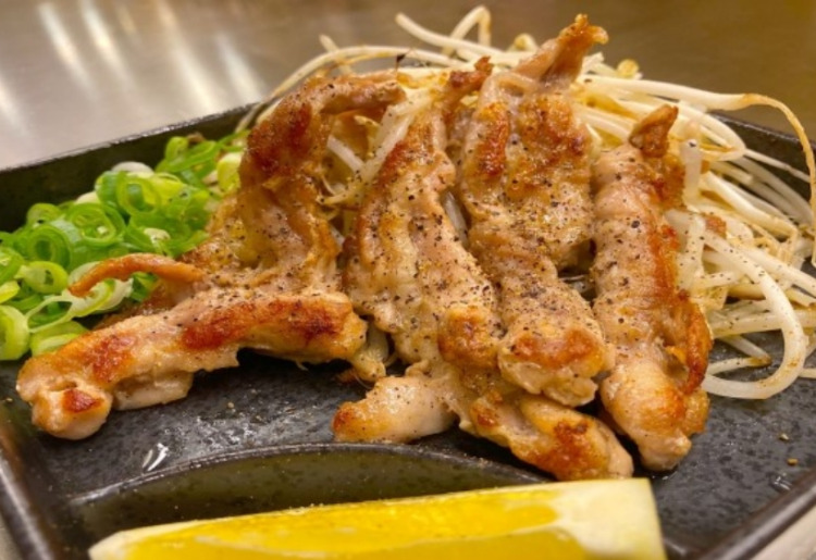 せせり（Grilled Chicken neck）