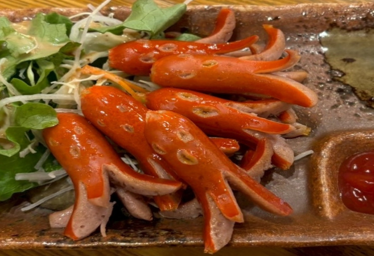たこさんウインナー（Octpus sausages）